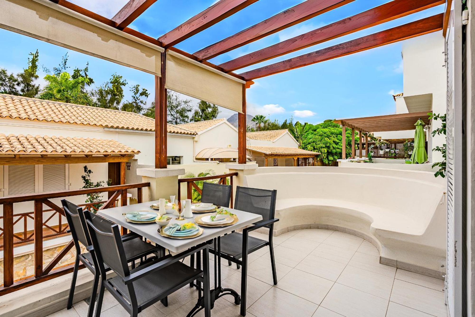 Chalet Playa De Las Americas Arona  Bagian luar foto